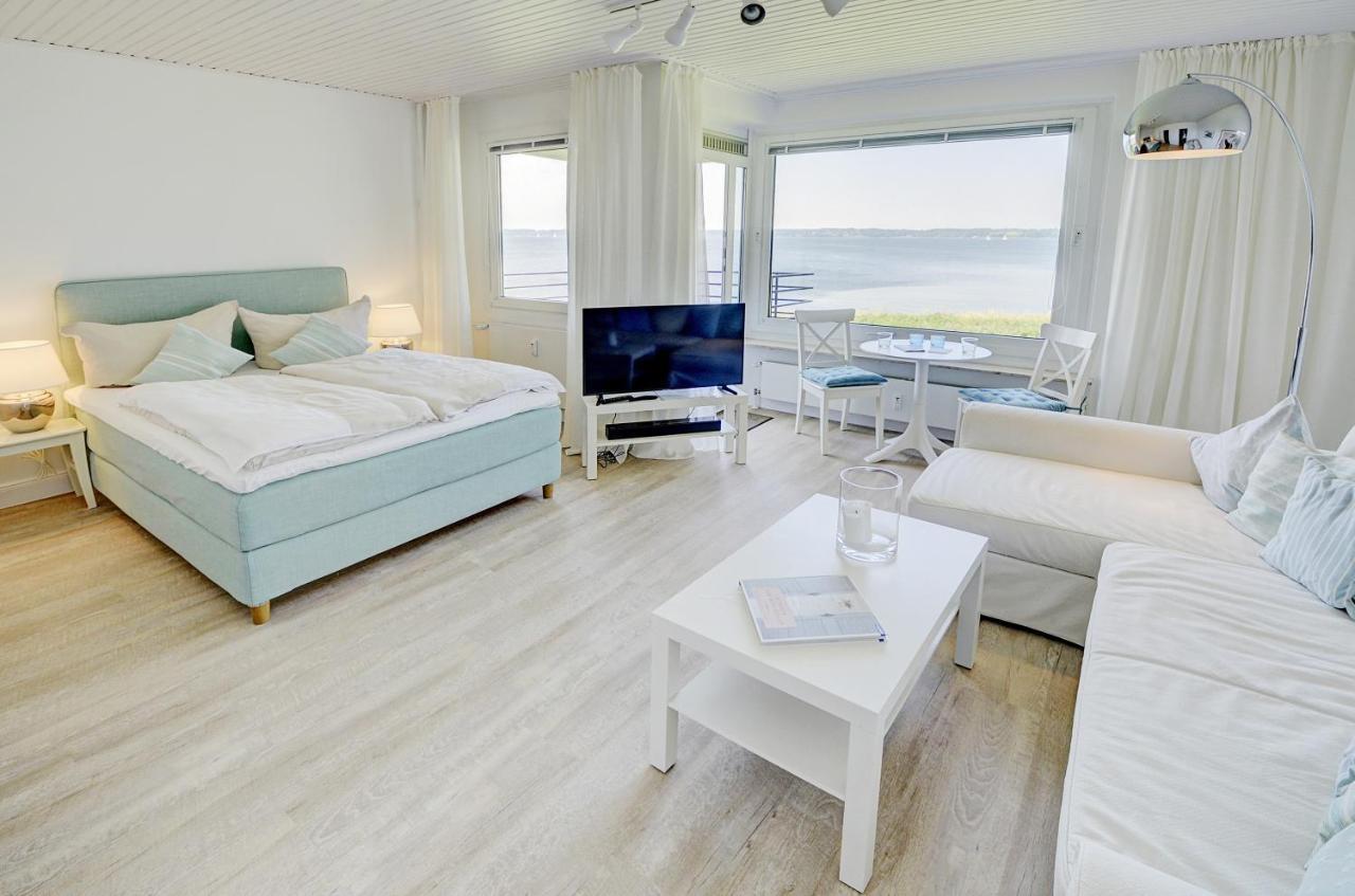 Fewo1846 - Fjordview - Komfortables Studioapartment Mit Balkon Und Meerblick Glücksburg Dış mekan fotoğraf